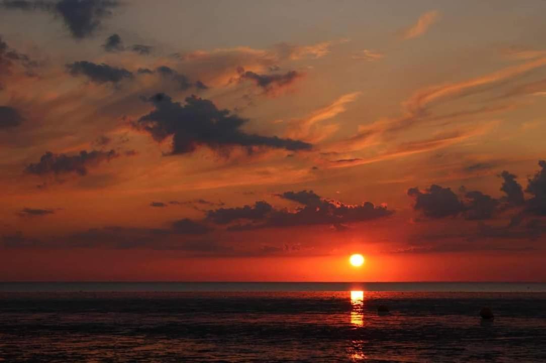 Sunset Retreat - Hunstanton Apartment Ngoại thất bức ảnh